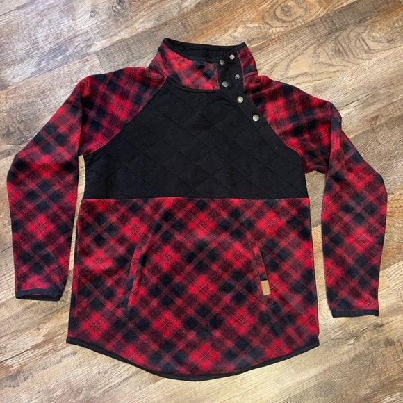 Maurices Tops - Cozy Women’s Plaid Sweatshirt in Red and Black Size Medium Maurices